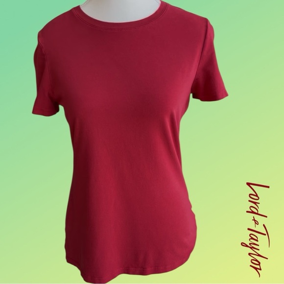 Lord & Taylor Red Fitted Short Sleeve T-Shirt - Picture 6 of 8